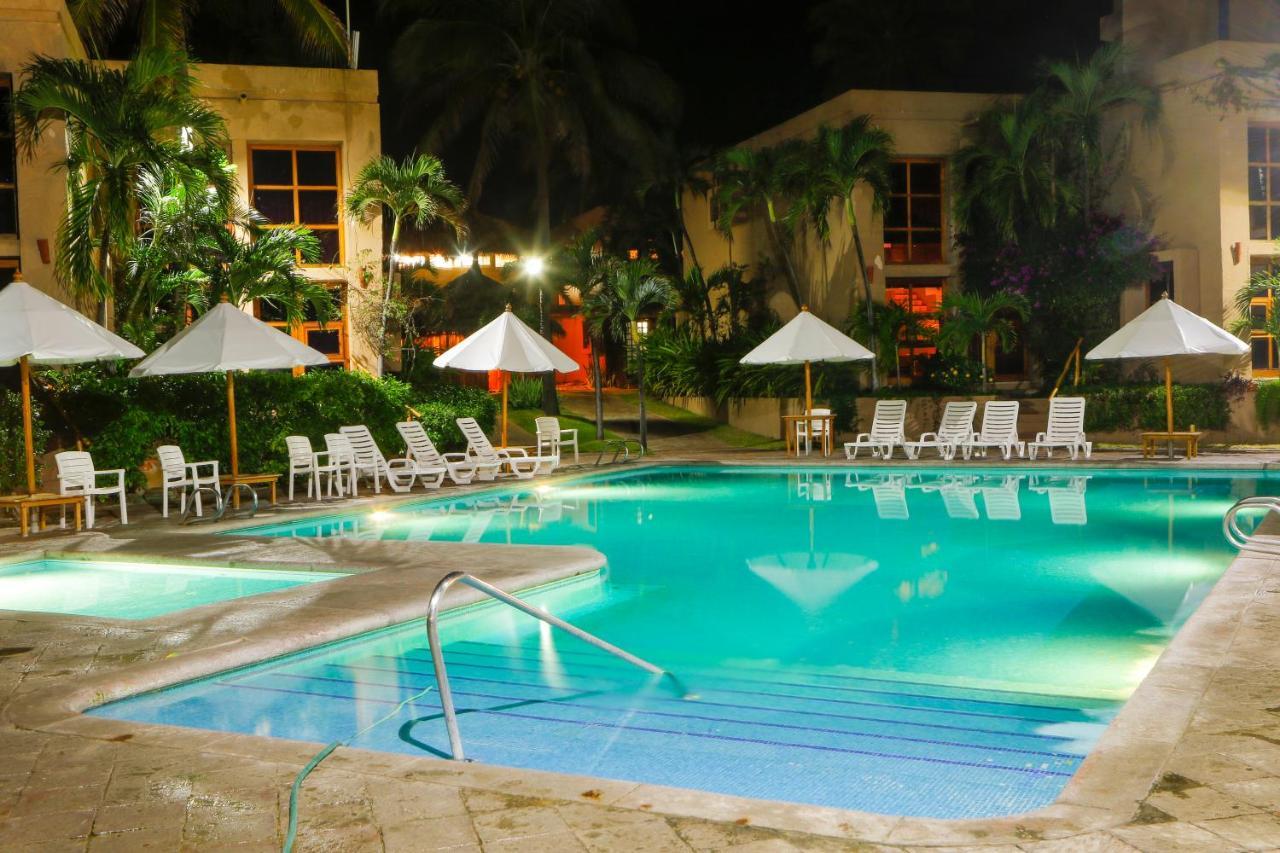 מזטלן Villas El Rancho Green Resort מראה חיצוני תמונה